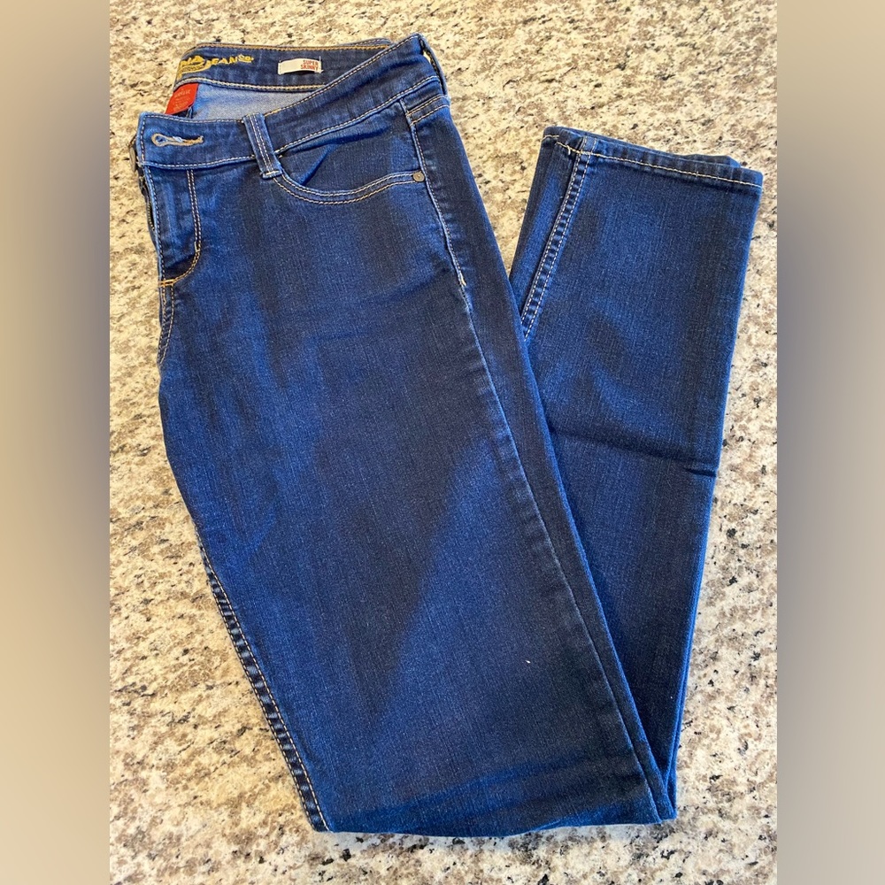 Dark wash Arizona super skinny jeans